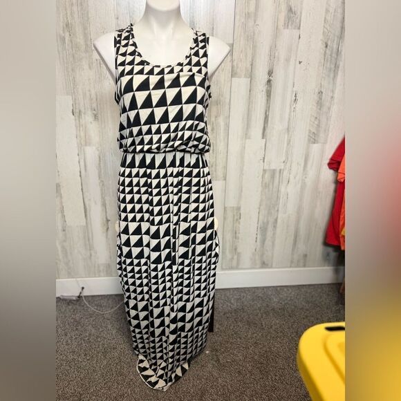 Maxi dress - Picture 1 of 6
